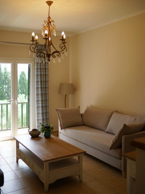 Apartament Intermezzo Kontokali Zewnętrze zdjęcie
